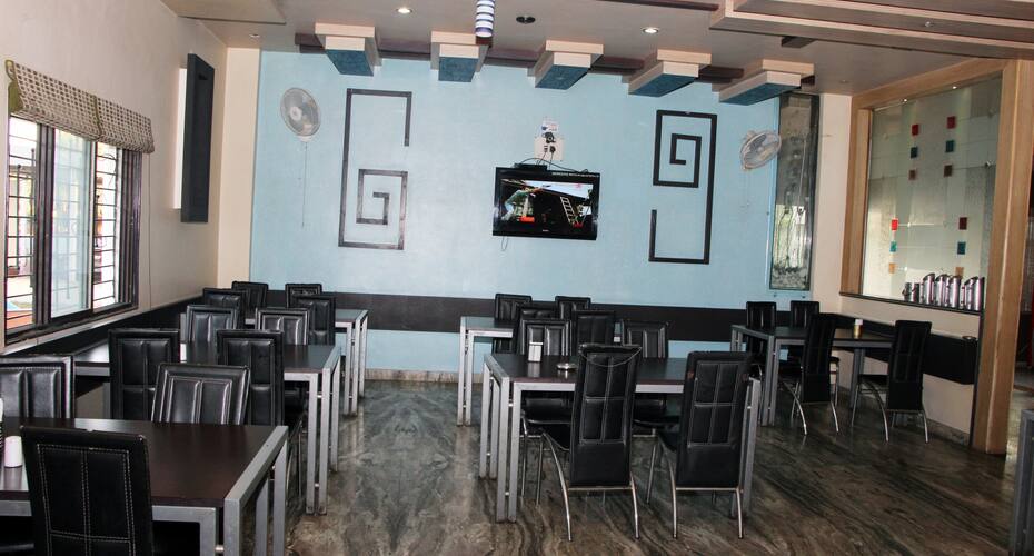 Hotel Lotus Inn, Pune 2